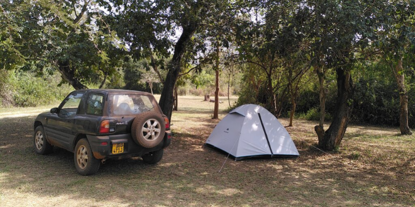 Car rental Uganda and Camping gear