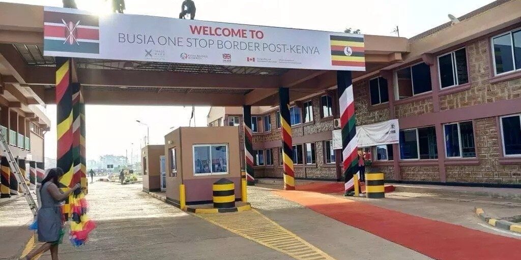 Cross border car rental uganda Uganda-Kenya border